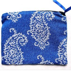 ALL PURPOSE POUCH handmade medium blue white paisley 8 x 6 inch zipper cosmetics